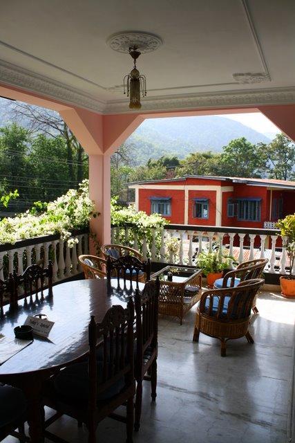 Sacred Valley Inn Pokhara Exterior foto